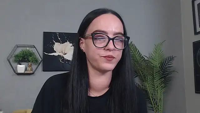 IzabelllNoir online show from 02-16-26, 10:25