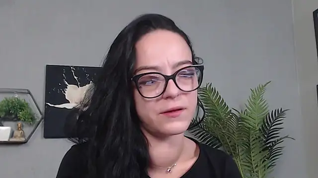 IzabelllNoir online show from 02-13-26, 08:03