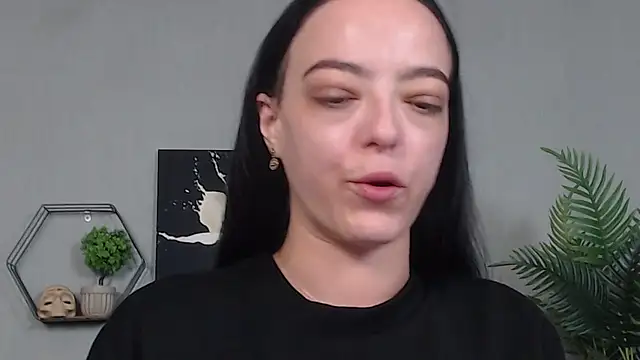 IzabelllNoir online show from 05-05-26, 09:12