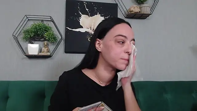 IzabelllNoir online show from 02-06-26, 08:21