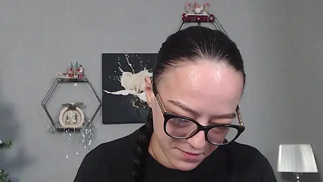 IzabelllNoir online show from 12-16-25, 08:51