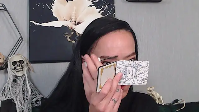 IzabelllNoir online show from 10-15-25, 10:12