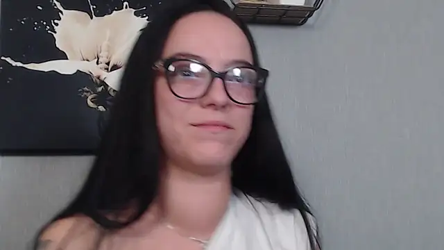 IzabelllNoir online show from 03-18-26, 09:56