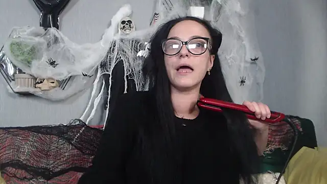 IzabelllNoir online show from 10-24-25, 11:09