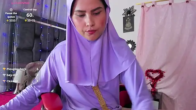 AishaAmin  online show from 09-13-25, 03:06