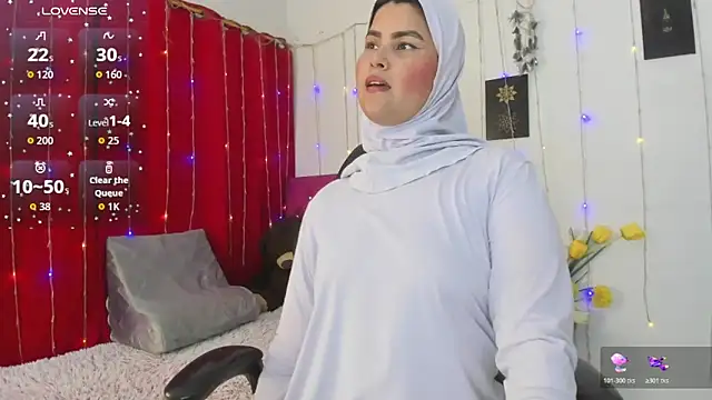 AishaAmin  online show from 05-19-26, 12:12