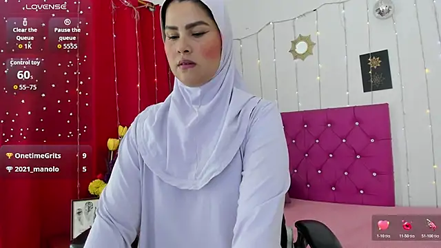 AishaAmin  online show from 11-28-25, 12:16