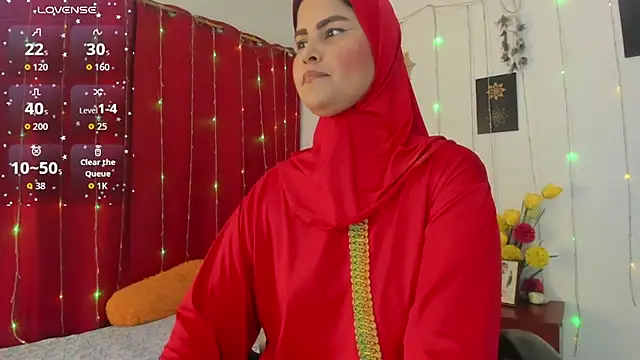 AishaAmin  online show from 04-27-26, 12:14