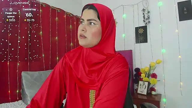 AishaAmin  online show from 05-06-26, 12:09