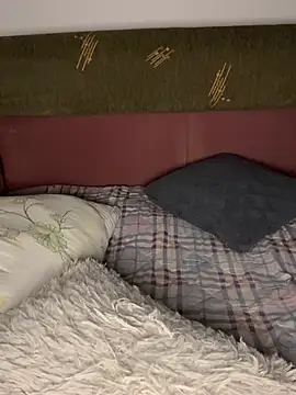 Snapshot of alexyourboy chatting on 01-18-26, 10:35 alexyourboy online show from 01-18-26, 10:35