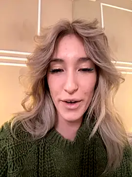 SerenaBennet online show from 11-10-25, 01:38