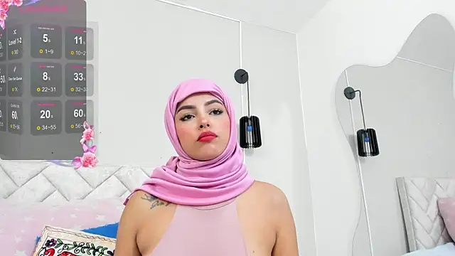 Snapshot of Lea_nahid chatting on 02-22-25, 11:35 Lea nahid online show from 02-22-25, 11:35