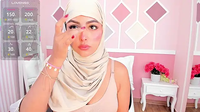 Lea nahid online show from 05-21-26, 04:04