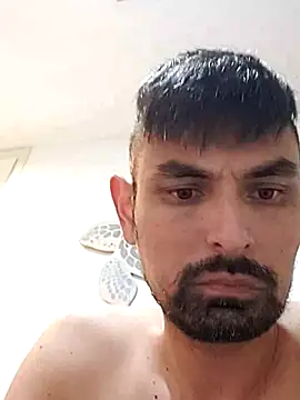 Snapshot of spence204011 chatting on 11-14-25, 08:34 spence204011 online show from 11-14-25, 08:34