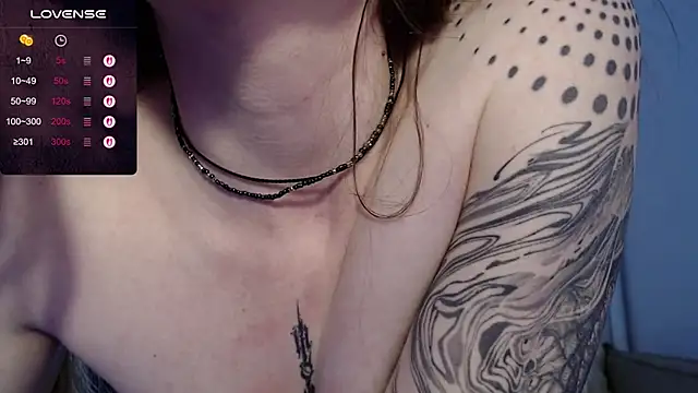 cranberry hot online show from 05-19-26, 11:50