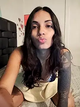 Snapshot of Anifer chatting on 01-23-25, 10:54 Anifer online show from 01-23-25, 10:54