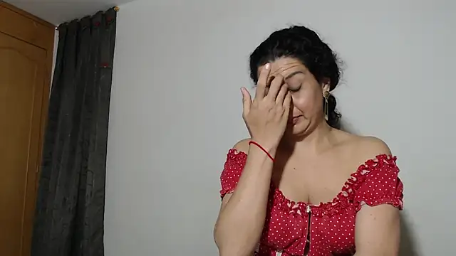 Sharickleon11 online show from 03-21-25, 01:02