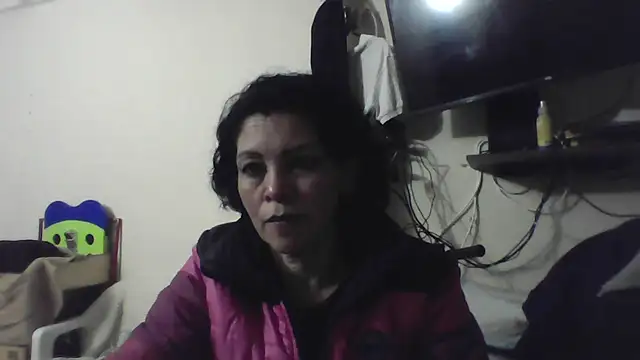 Snapshot of electra-mommy chatting on 03-22-25, 10:06 electra-mommy online show from 03-22-25, 10:06