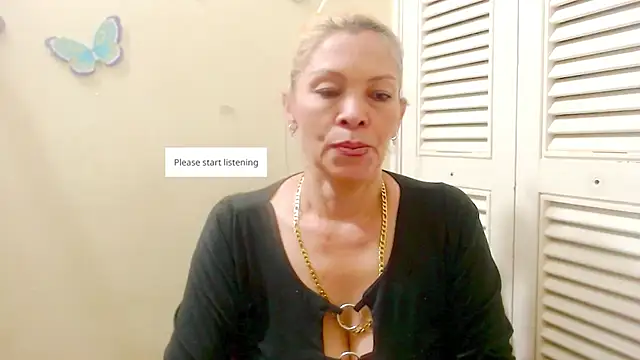 Snapshot of electra-mommy chatting on 09-17-25, 07:16 electra-mommy online show from 09-17-25, 07:16