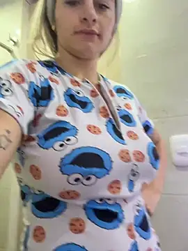 AtheneaRossi online show from 02-25-26, 12:05