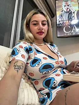 AtheneaRossi online show from 02-25-26, 12:00