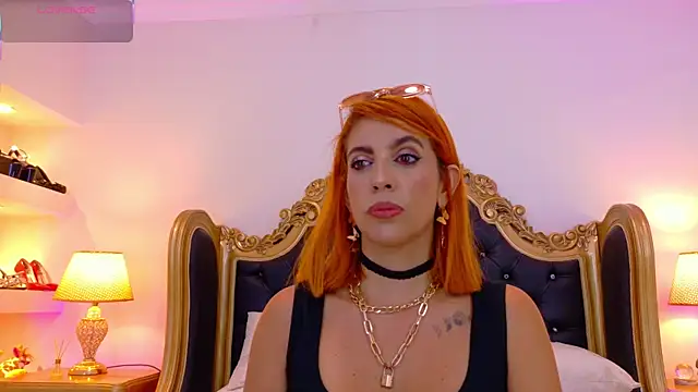 AdelinaVans online show from 06-02-26, 01:00