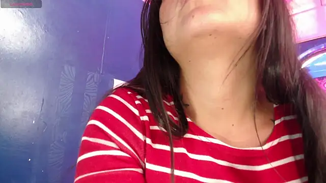 vitoria23  online show from 05-14-26, 02:14