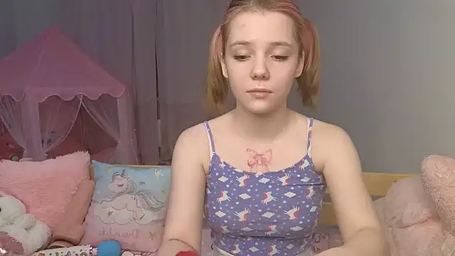 PrincessLittleKiki online show from 02-17-26, 05:10