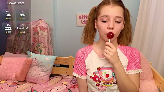 PrincessLittleKiki online show from 11-04-25, 07:12