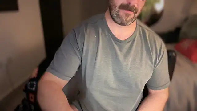 Mr Beef online show from 11-28-25, 07:03