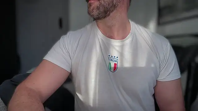 Mr Beef online show from 12-14-25, 02:22