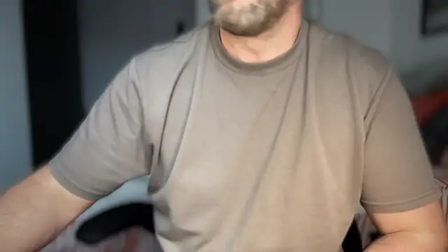 Mr Beef online show from 10-07-25, 04:08