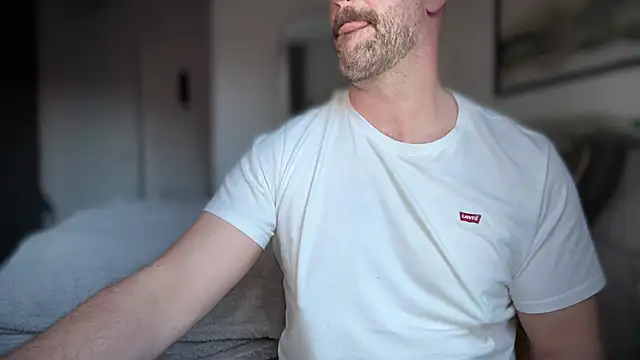 Mr Beef online show from 04-06-26, 06:09