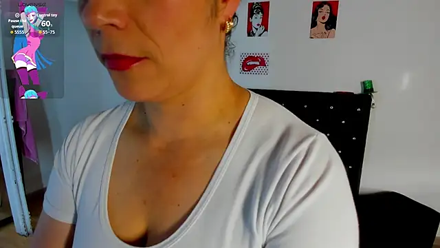 Aliciia cute1 online show from 04-30-26, 10:03