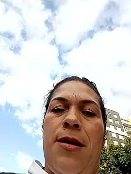 Snapshot of Aliciia_cute1 chatting on 02-25-26, 10:20 Aliciia cute1 online show from 02-25-26, 10:20