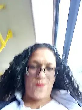 Aliciia cute1 online show from 12-19-25, 03:03