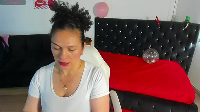 Aliciia cute1 online show from 05-22-26, 09:24