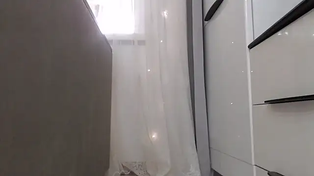  JustmeHere  online show from 11-09-25, 09:24