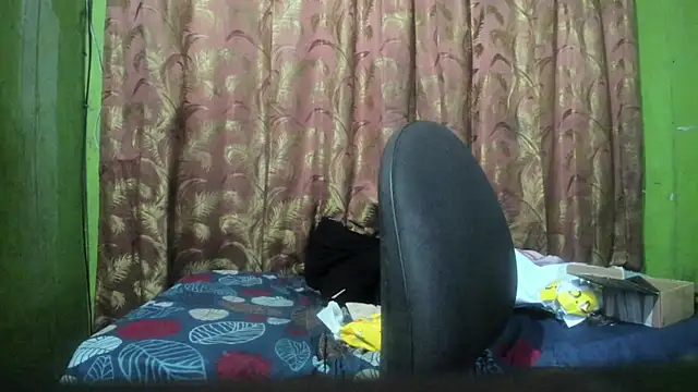 Brenda Smith69 online show from 11-17-25, 09:52