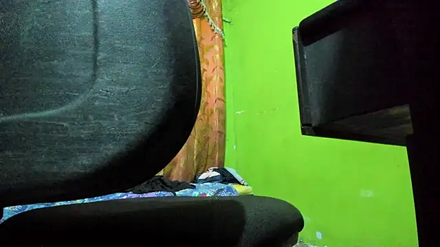 Brenda Smith69 online show from 10-17-25, 07:37