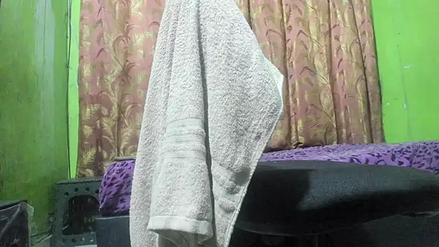 Brenda Smith69 online show from 12-04-25, 11:04