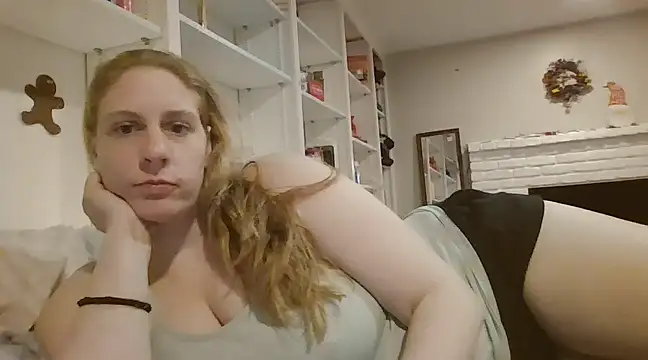 MsLG12301 online show from 03-07-25, 12:04