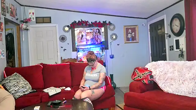 Lisalovely6981 online show from 02-02-26, 09:14