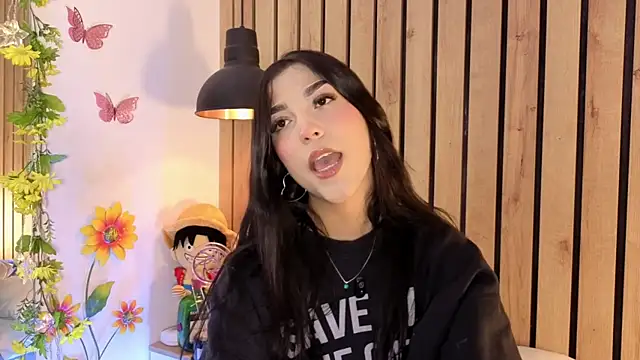 sofiesoft online show from 03-06-26, 07:42