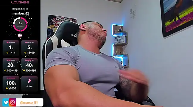 Snapshot of Marco_diaz1 chatting on 02-12-25, 12:37 Marco diaz1 online show from 02-12-25, 12:37