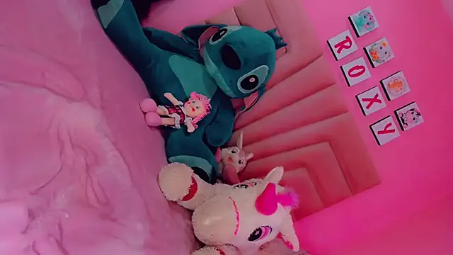 RoxStarts online show from 12-23-24, 02:45