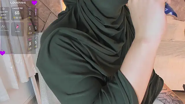 anna-henao online show from 02-24-26, 08:10