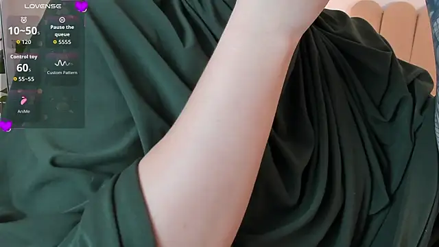 anna-henao online show from 07-15-26, 02:40