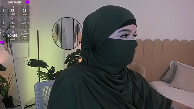 anna-henao online show from 04-14-26, 07:41