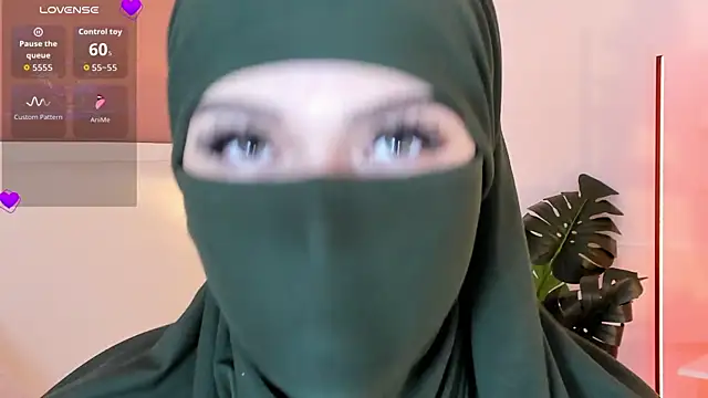 anna-henao online show from 10-06-25, 07:03